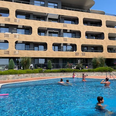 Nobile Apartment - Coral Residence Complex With Parking & Pool Varna Exteriör bild