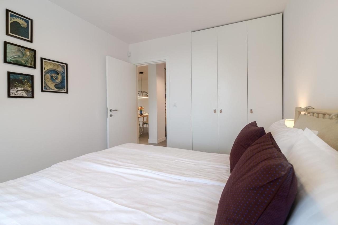Nobile Apartment - Coral Residence Complex With Parking & Pool Varna Exteriör bild