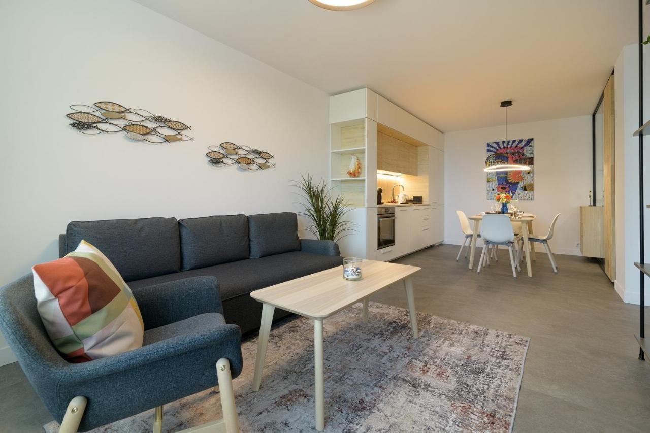 Nobile Apartment - Coral Residence Complex With Parking & Pool Varna Exteriör bild