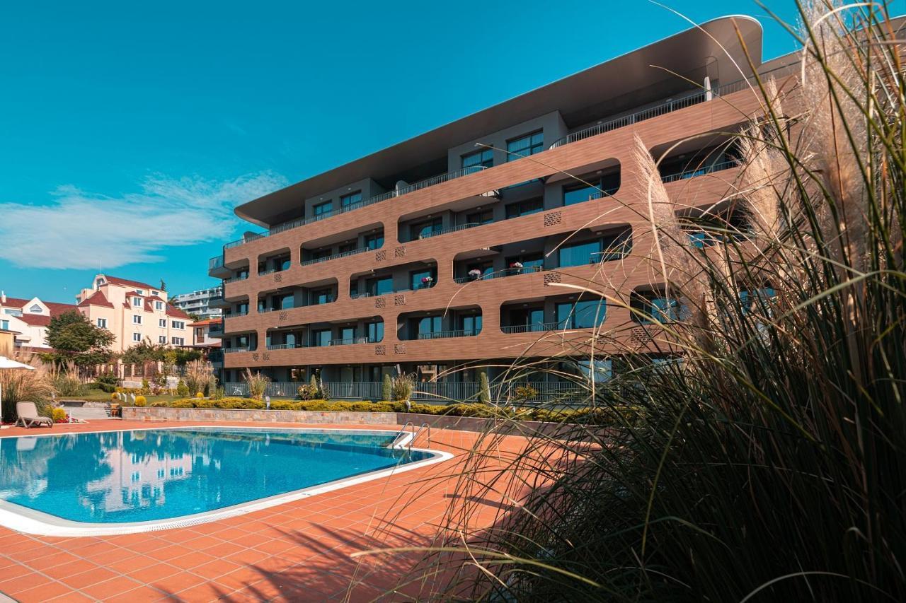 Nobile Apartment - Coral Residence Complex With Parking & Pool Varna Exteriör bild